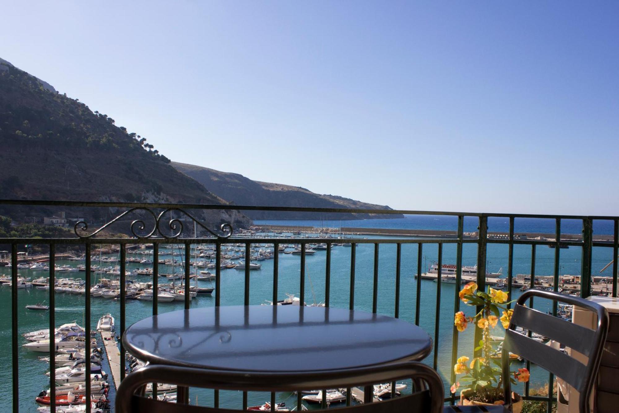 Veranda Sul Porticciolo Apartment Castellammare del Golfo Bagian luar foto